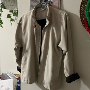 Roche motion women’s windbreaker, zipped and fully lined with black nylon. Small